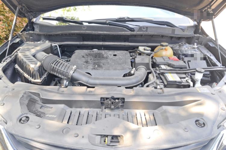 Used Chevrolet Blazer 2020 650T 7-Seater Luxury Edition Engine Bay
