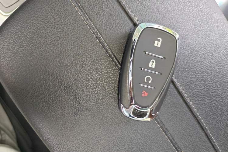 Used Chevrolet Blazer 2020 650T 7-Seater Luxury Edition Vehicle Key