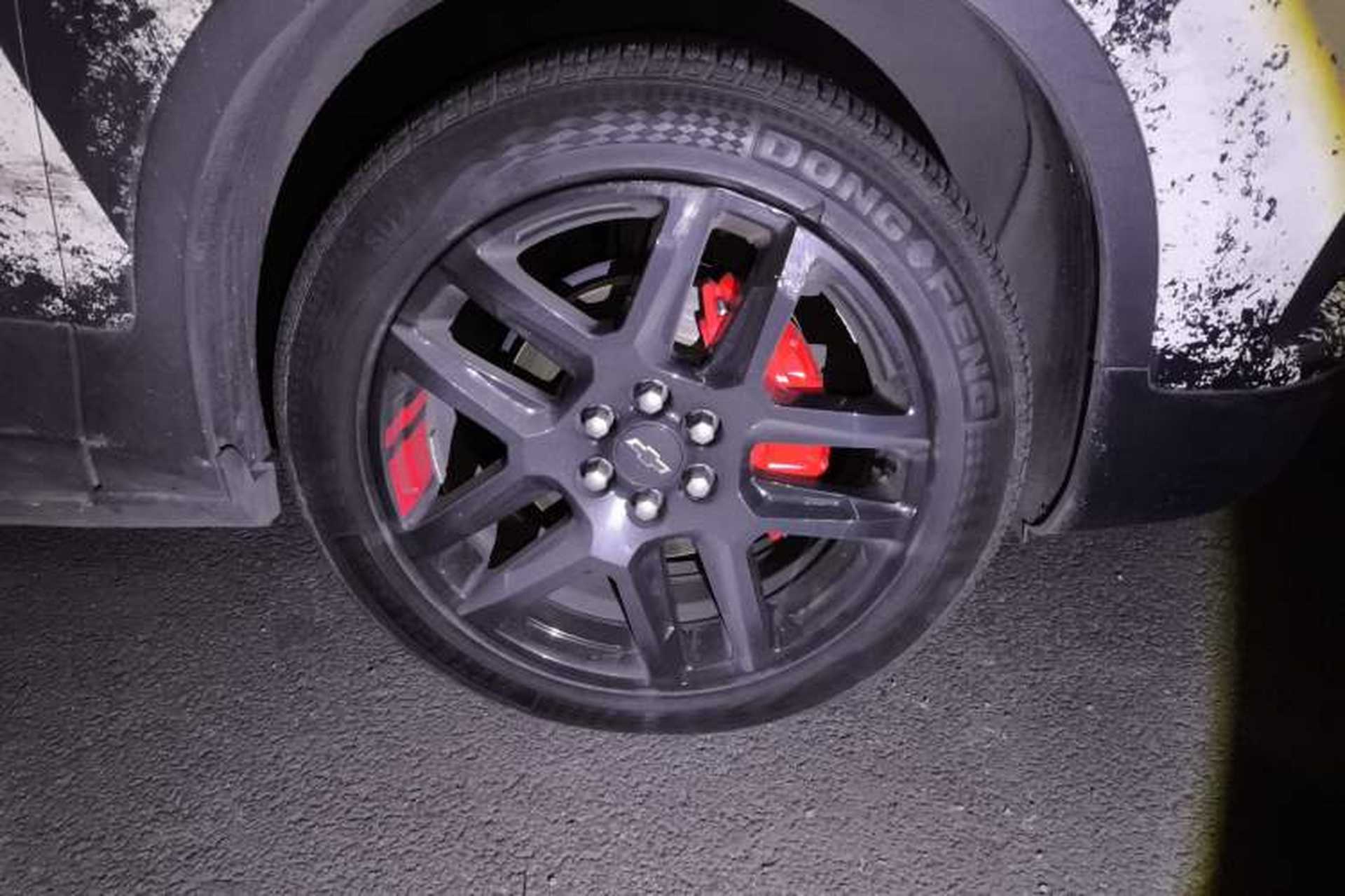 Used Chevrolet Blazer 2020 Redline 650T 5-Seater Model Right Front Wheel Hub