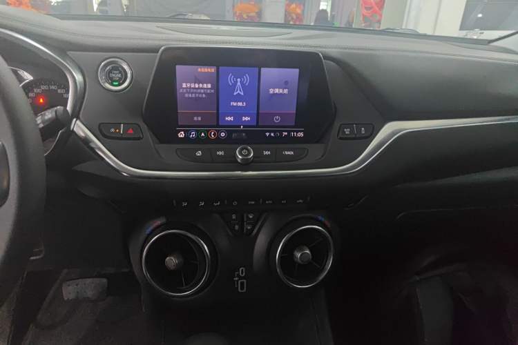 Used Chevrolet Blazer 2020 650T 7-Seater Luxury Edition Audio And AC Panel