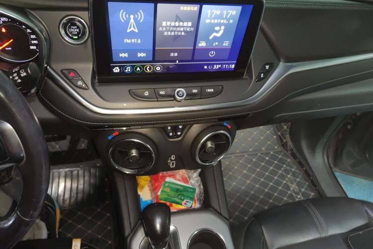 Used Chevrolet Blazer 2020 650T 7-Seater WEI Version Audio And AC Panel