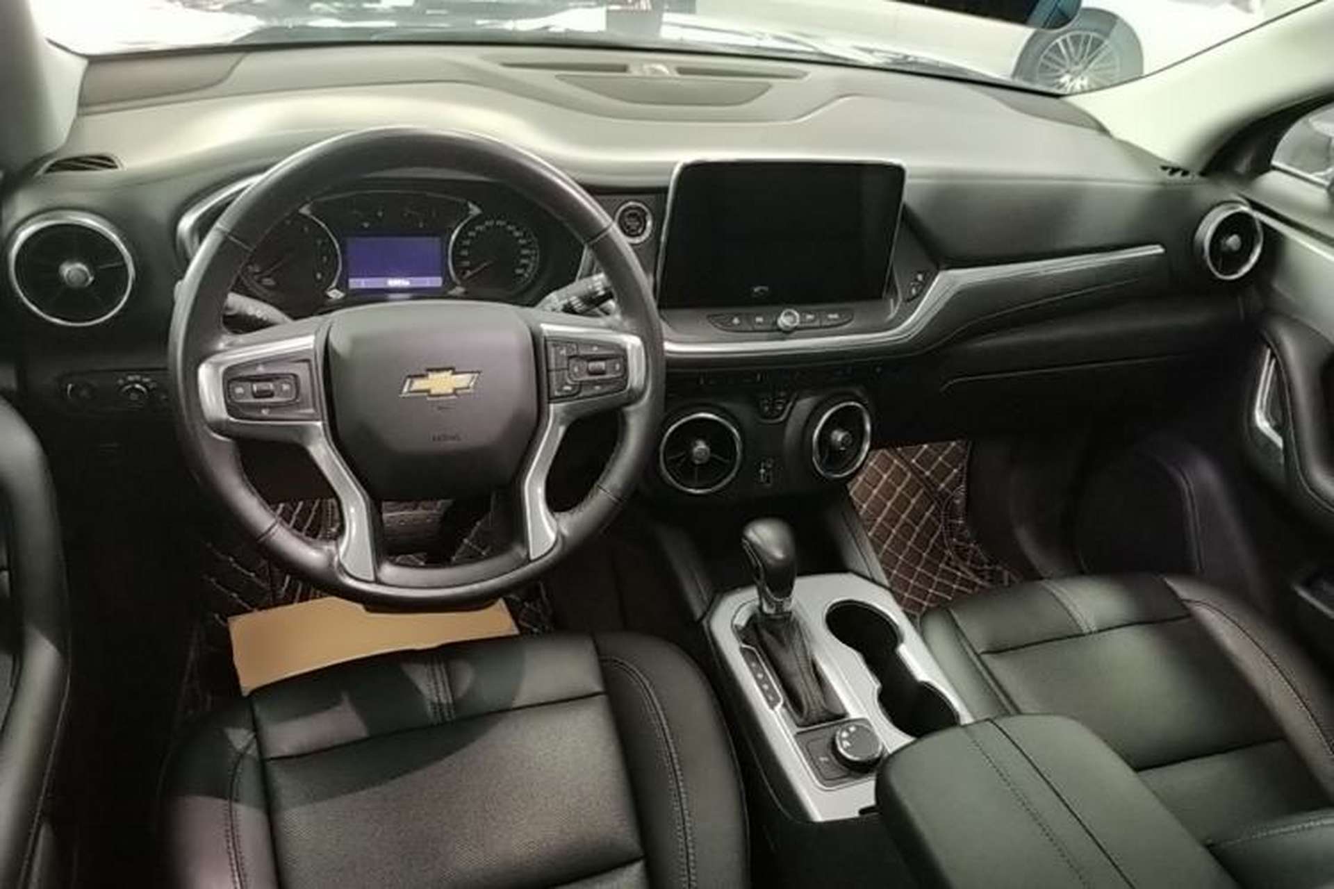 Used Chevrolet Blazer 2020 650T 7-Seater WEI Version Center Console