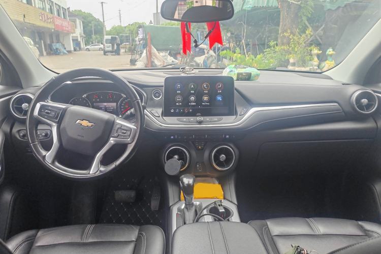 Used Chevrolet Blazer 2020 650T 7-Seater WEI Version Center Console