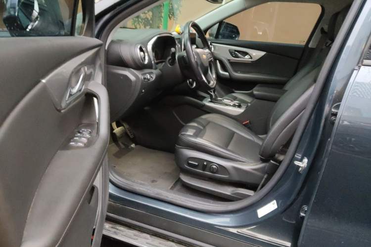 Used Chevrolet Blazer 2020 650T 7-Seater WEI Version Driver Seat