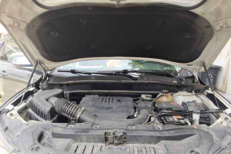 Used Chevrolet Blazer 2020 650T 7-Seater WEI Version Engine Bay