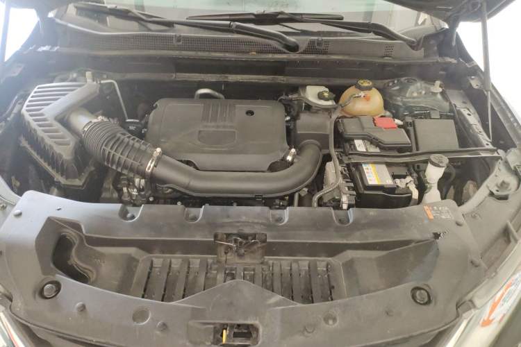 Used Chevrolet Blazer 2020 650T 7-Seater Luxury Edition Engine Bay