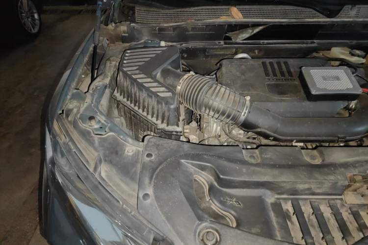 Used Chevrolet Blazer 2020 650T 7-Seater Luxury Edition Engine Bay Right