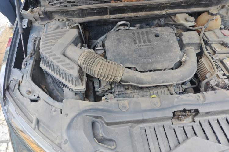 Used Chevrolet Blazer 2020 RS 650T 4x4 7-Seater Hardcore Edition Engine Bay Right