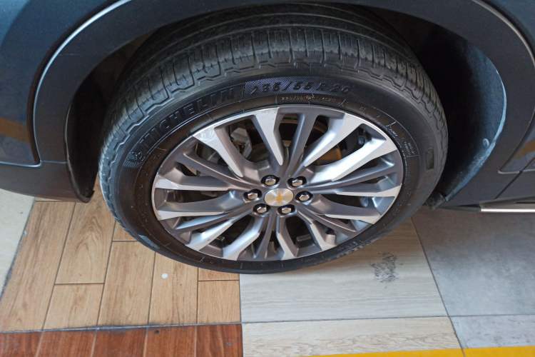 Used Chevrolet Blazer 2020 650T 7-Seater WEI Version Exterior 2