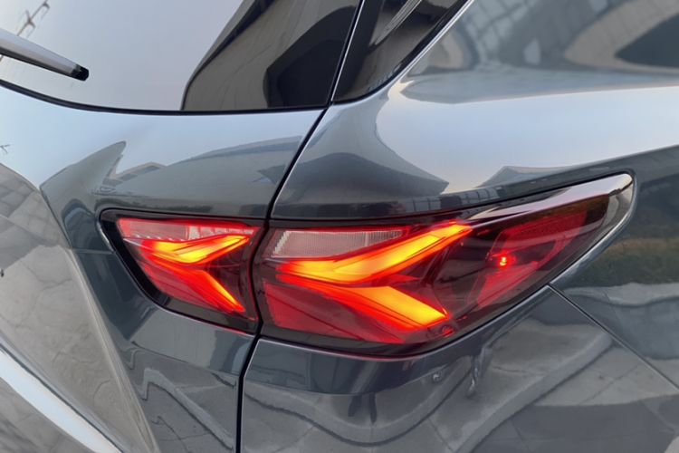 Used Chevrolet Blazer 2020 RS 650T 4x4 7-Seater Hardcore Edition Exterior 8