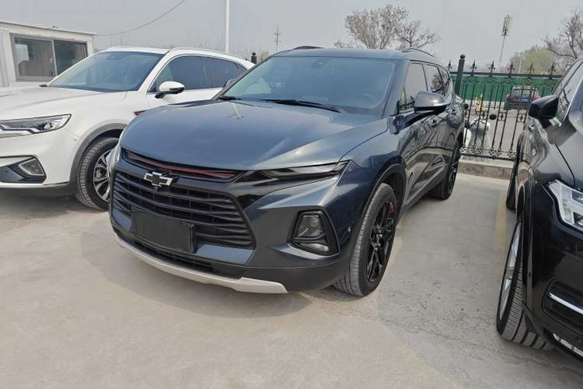 Used Chevrolet Blazer 2020 Redline 650T 7-Seater Ting Edition Front Left 45 Deg
