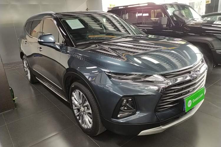Used Chevrolet Blazer 2020 650T 7-Seater WEI Version Front Right 45 Deg