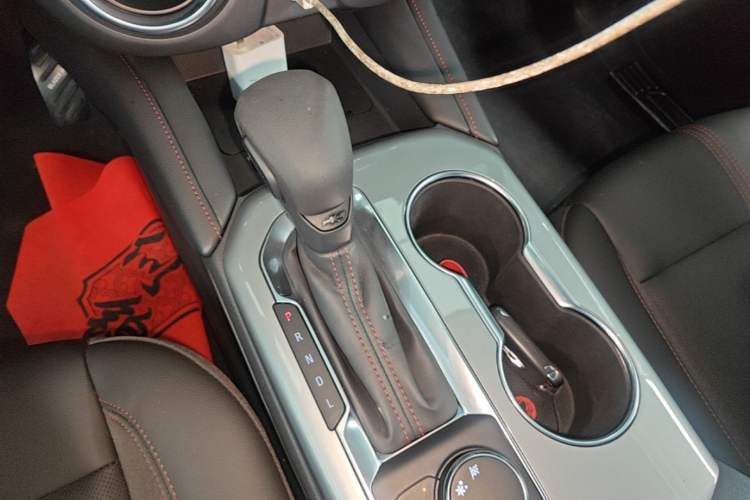 Used Chevrolet Blazer 2020 Redline 650T 5-Seater Model Gear Lever