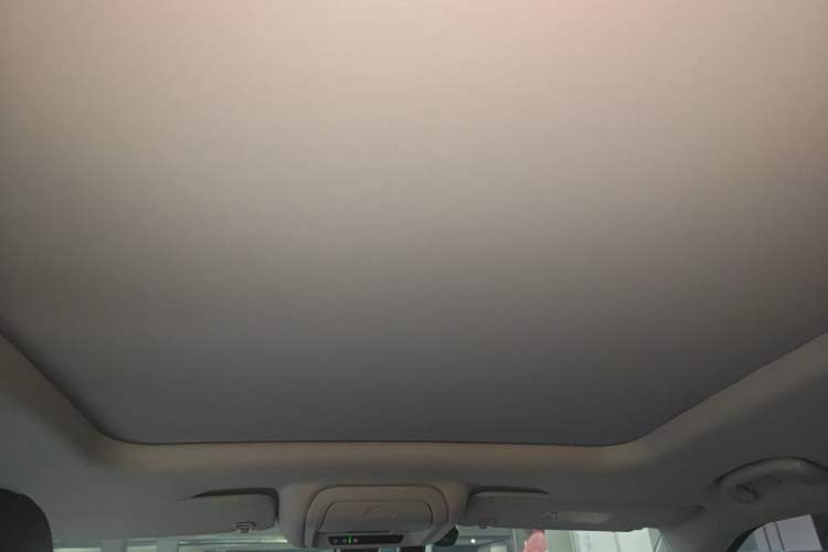 Used Chevrolet Blazer 2020 650T 7-Seater Luxury Edition Headliner