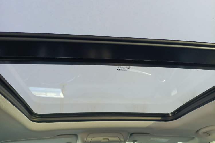 Used Chevrolet Blazer 2020 650T 7-Seater Luxury Edition Headliner