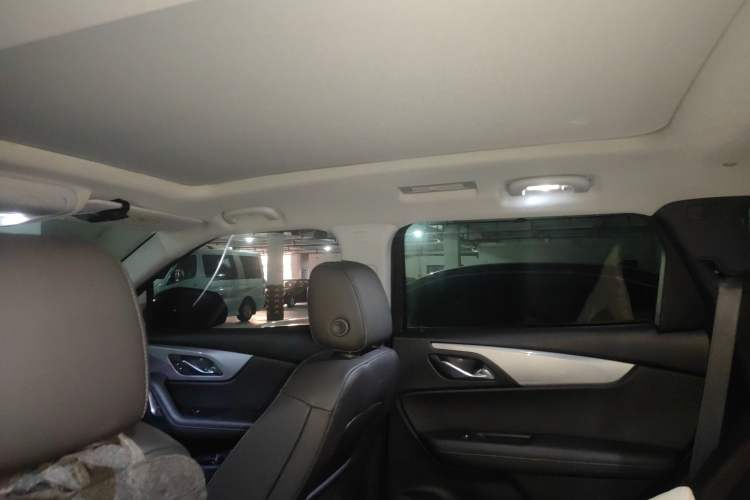 Used Chevrolet Blazer 2020 650T 7-Seater Luxury Edition Headliner