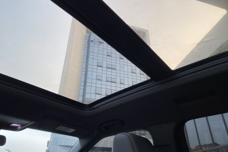 Used Chevrolet Blazer 2020 RS 650T 4x4 7-Seater Hardcore Edition Headliner