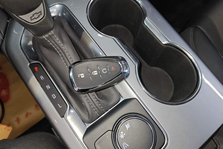 Used Chevrolet Blazer 2020 650T 7-Seater Luxury Edition Interior 1