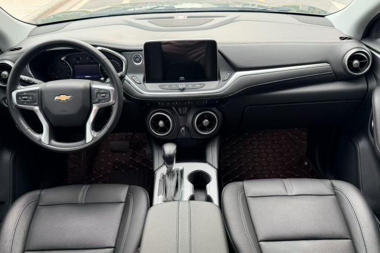 Used Chevrolet Blazer 2020 650T 7-Seater WEI Version Interior 4