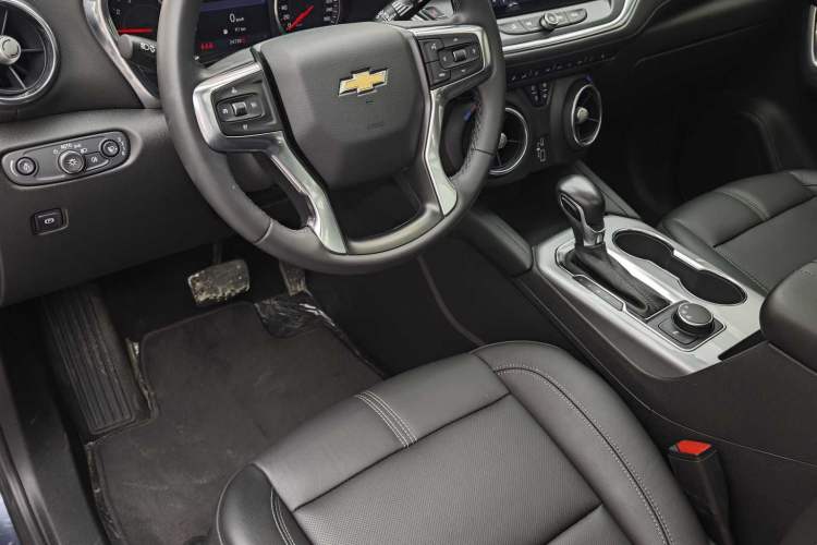 Used Chevrolet Blazer 2020 650T 7-Seater WEI Version Interior 7