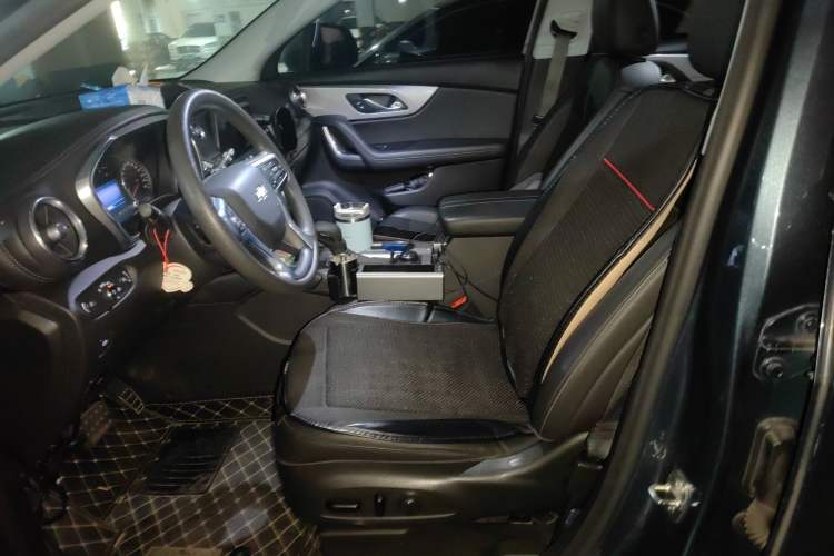 Used Chevrolet Blazer 2020 650T 7-Seater Luxury Edition Left Front Seat