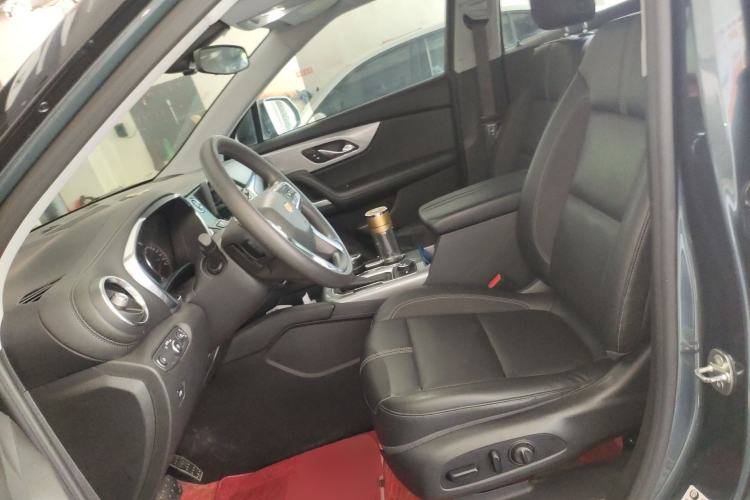 Used Chevrolet Blazer 2020 650T 7-Seater Luxury Edition Left Front Seat