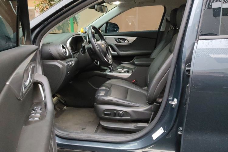 Used Chevrolet Blazer 2020 650T 7-Seater WEI Version Left Front Seat