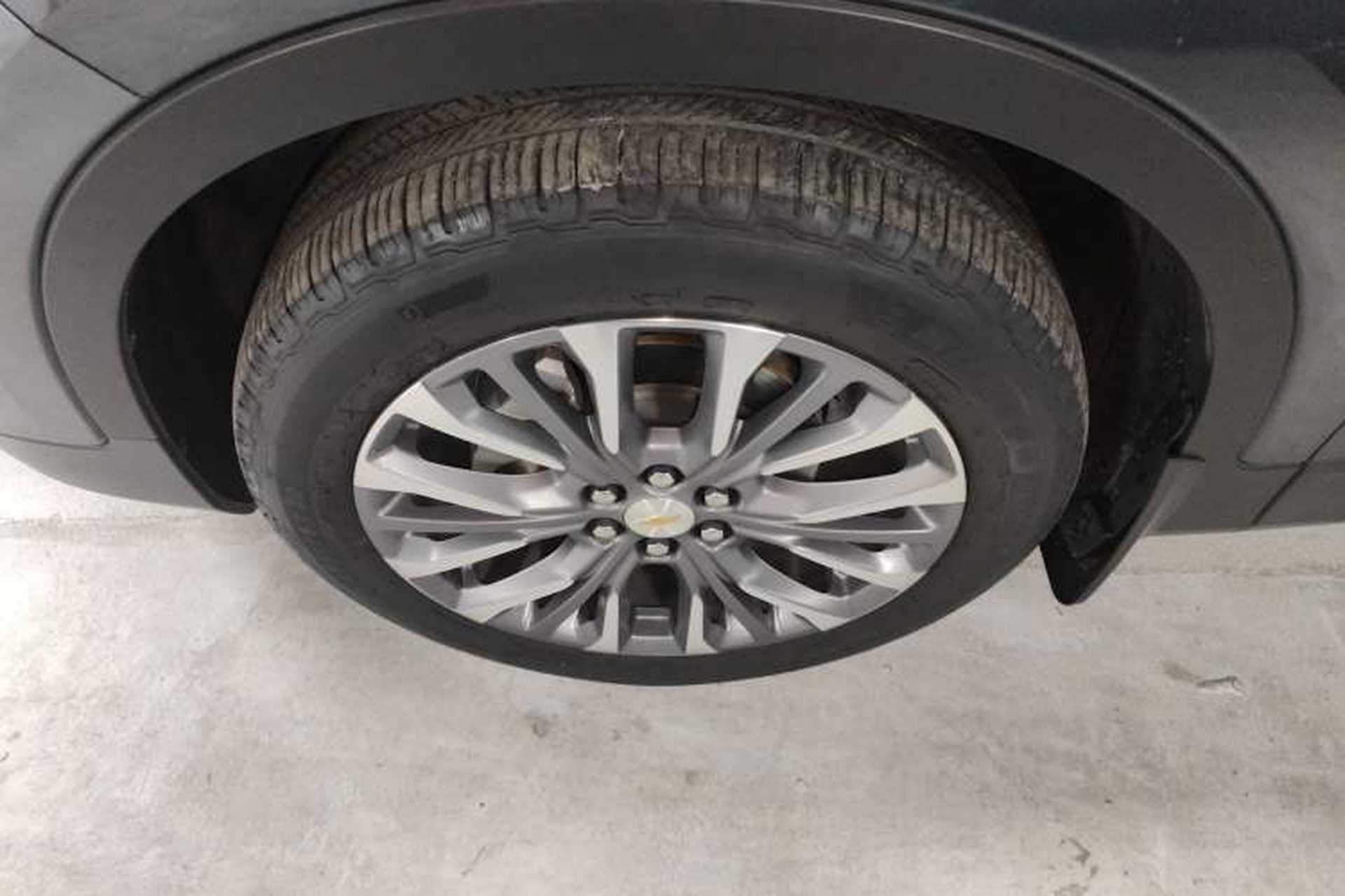 Used Chevrolet Blazer 2020 650T 7-Seater WEI Version Left Front Wheel Hub