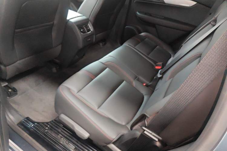 Used Chevrolet Blazer 2020 Redline 650T 5-Seater Model Left Rear Seat