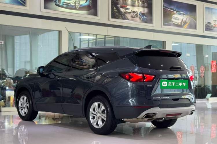 Used Chevrolet Blazer 2020 650T 7-Seater Luxury Edition Rear Left 45 Deg