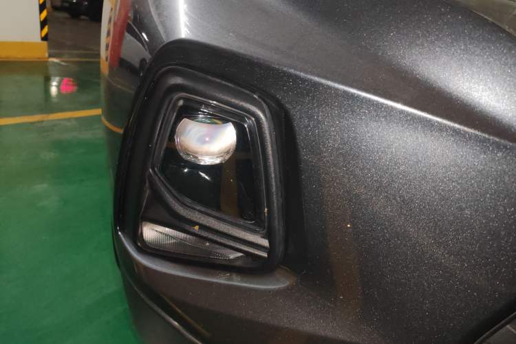Used Chevrolet Blazer 2020 650T 7-Seater Luxury Edition Right Front Headlight