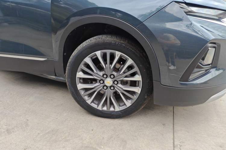 Used Chevrolet Blazer 2020 650T 7-Seater WEI Version Right Front Wheel Hub