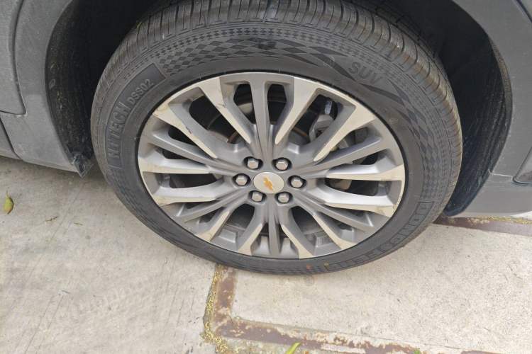 Used Chevrolet Blazer 2020 650T 7-Seater WEI Version Right Front Wheel Hub