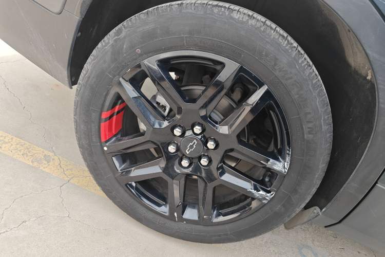 Used Chevrolet Blazer 2020 Redline 650T 7-Seater Ting Edition Right Rear Wheel Hub