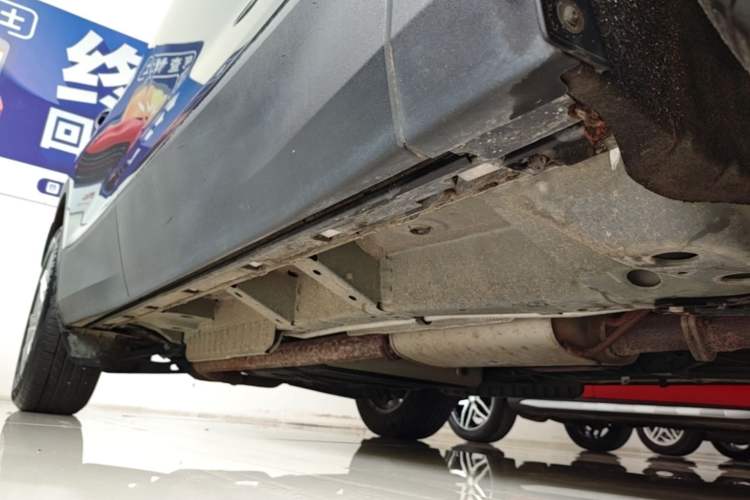 Used Chevrolet Blazer 2020 650T 7-Seater Luxury Edition Right Side Sill