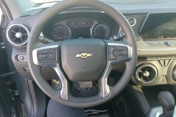 Used Chevrolet Blazer 2020 650T 7-Seater Luxury Edition Steering Wheel
