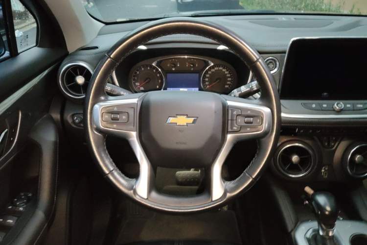 Used Chevrolet Blazer 2020 650T 7-Seater WEI Version Steering Wheel