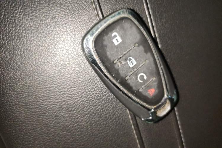 Used Chevrolet Blazer 2020 650T 7-Seater Luxury Edition Vehicle Key