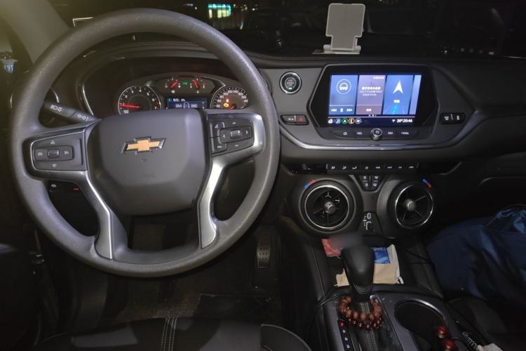 Used Chevrolet Blazer 2020 650T 7-Seater Luxury Edition Center Console