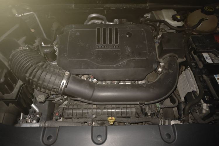 Used Chevrolet Blazer 2020 650T 7-Seater Luxury Edition Engine Bay