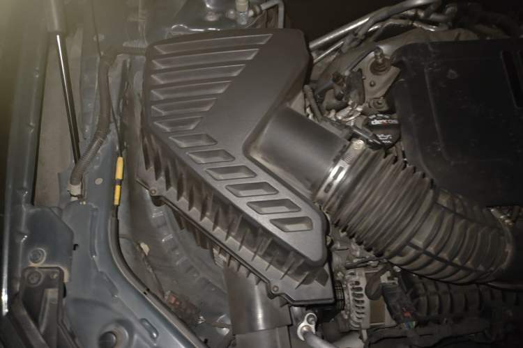 Used Chevrolet Blazer 2020 650T 7-Seater Luxury Edition Engine Bay Right