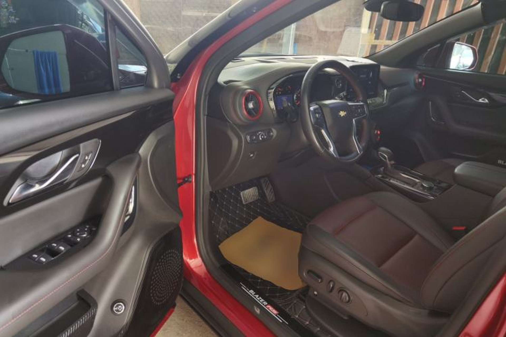 Used Chevrolet Blazer 2020 RS 650T 4x4 7-Seater Hardcore Edition Driver Seat