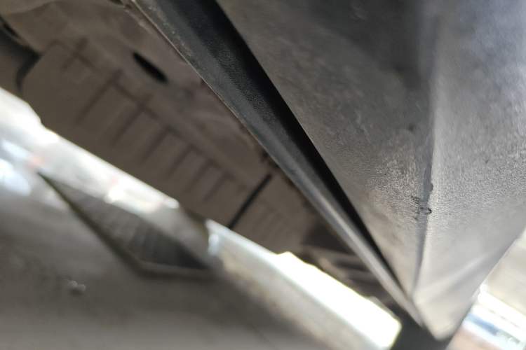 Used Chevrolet Blazer 2020 650T 7-Seater WEI Version Right Side Sill
