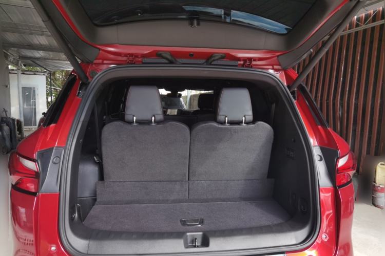 Used Chevrolet Blazer 2020 RS 650T 4x4 7-Seater Hardcore Edition Trunk