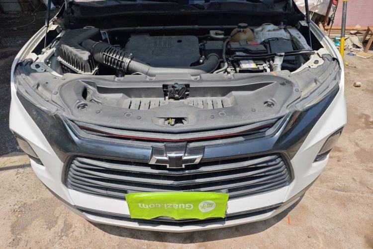 Used Chevrolet Blazer 2020 Redline 650T 7-Seater Ting Edition Engine Bay