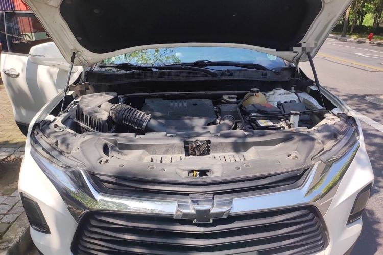 Used Chevrolet Blazer 2020 650T 7-Seater WEI Version Engine Bay