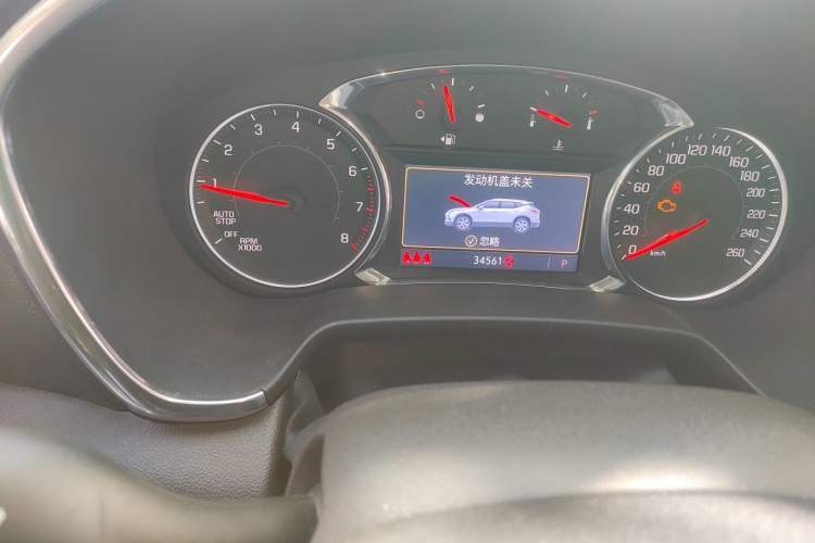 Used Chevrolet Blazer 2020 650T 7-Seater WEI Version Odometer Close Up