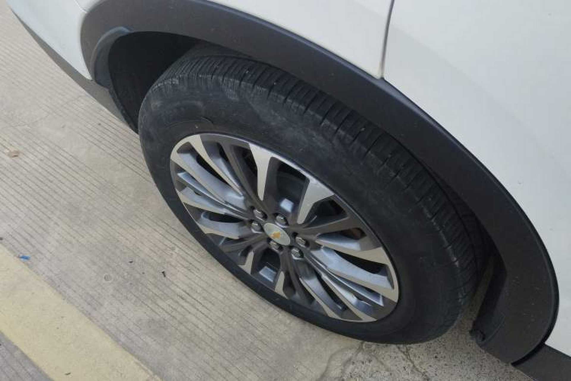 Used Chevrolet Blazer 2020 650T 7-Seater WEI Version Right Rear Wheel Hub