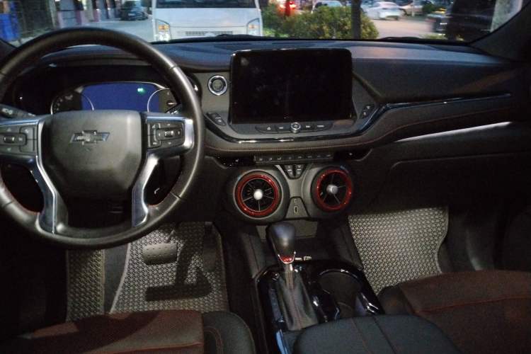 Used Chevrolet Blazer 2022 Mild Hybrid 650T RS Four-Wheel Drive 5-Seater Hardcore Version Center Console