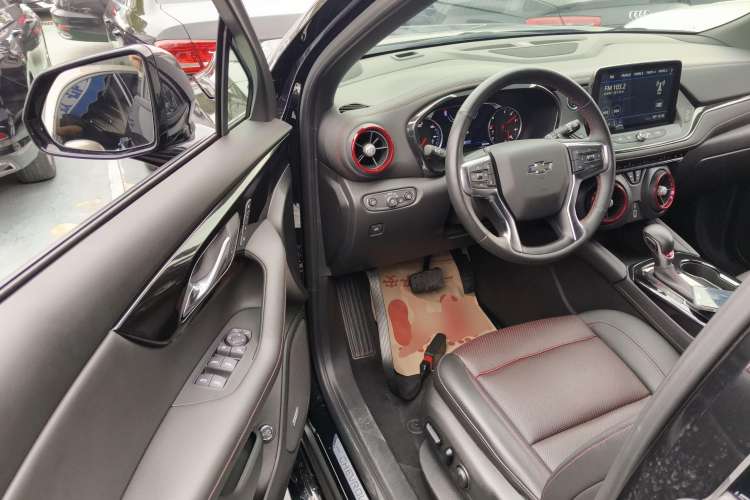 Used Chevrolet Blazer 2022 Mild Hybrid 650T RS Twin-Clutch All-Wheel Drive 7-Seater Prime Edition Driver Seat